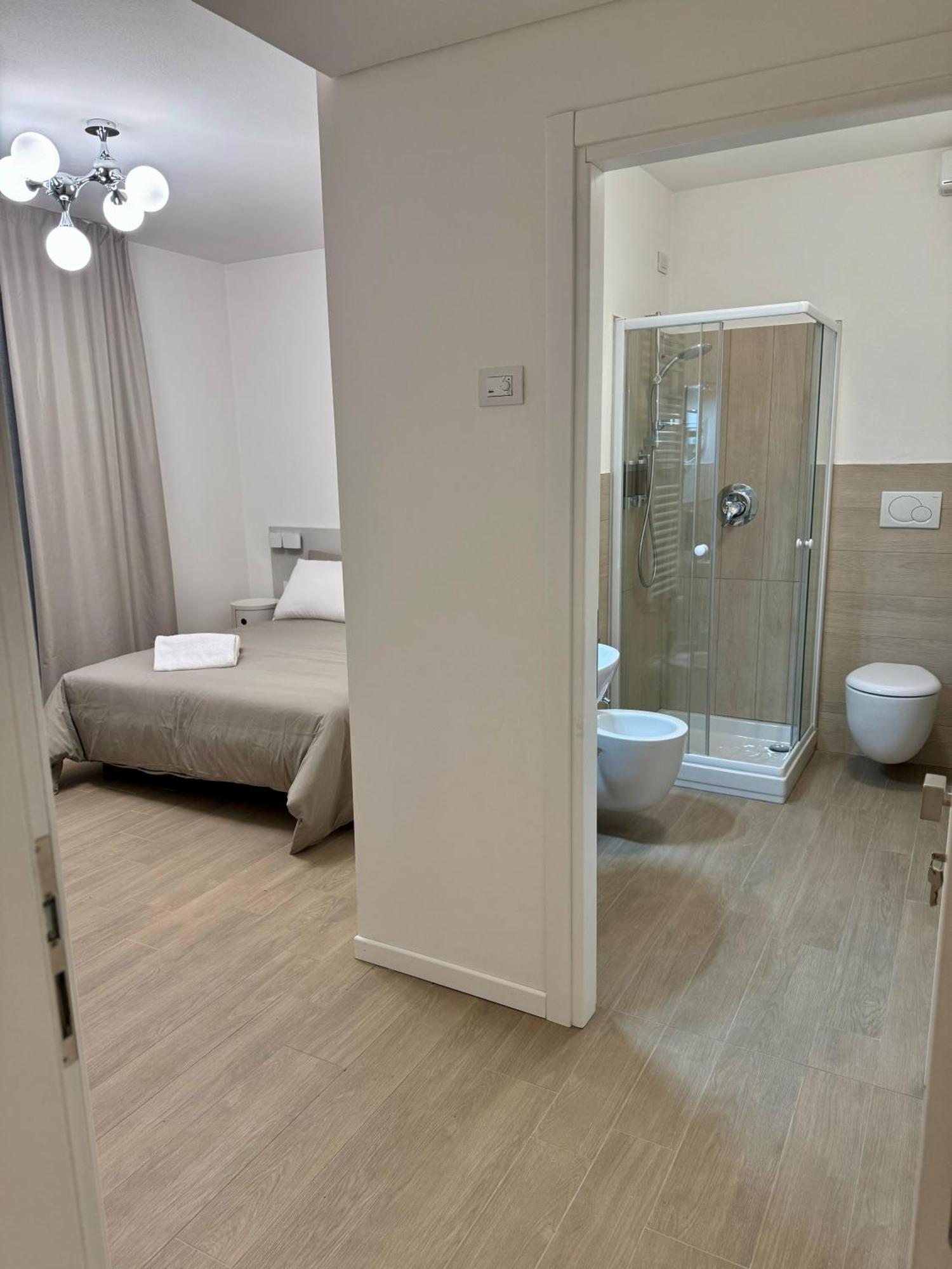 Hotel Villa Mary Санта-Мария-ди-Сала Экстерьер фото