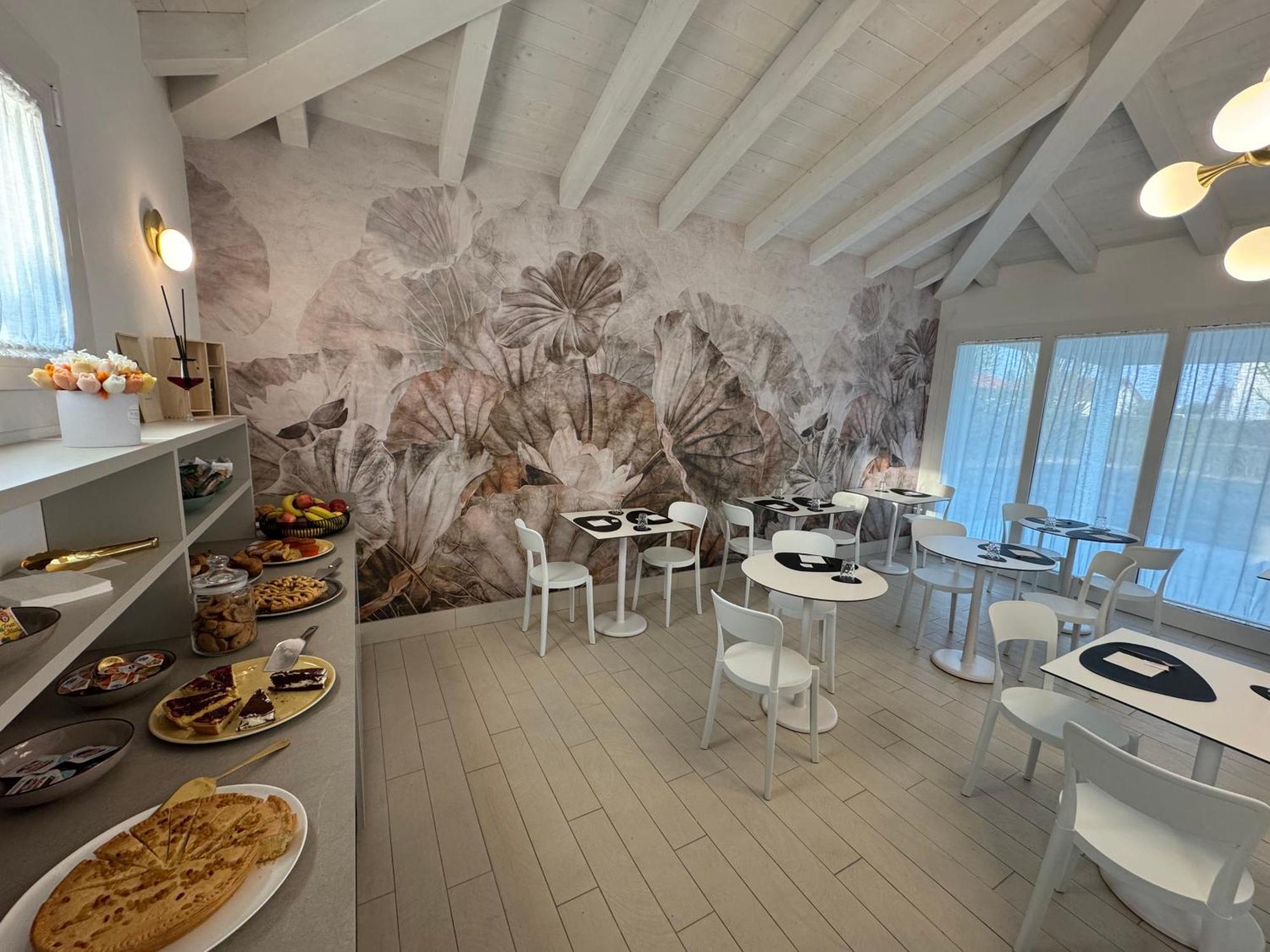 Hotel Villa Mary Санта-Мария-ди-Сала Экстерьер фото