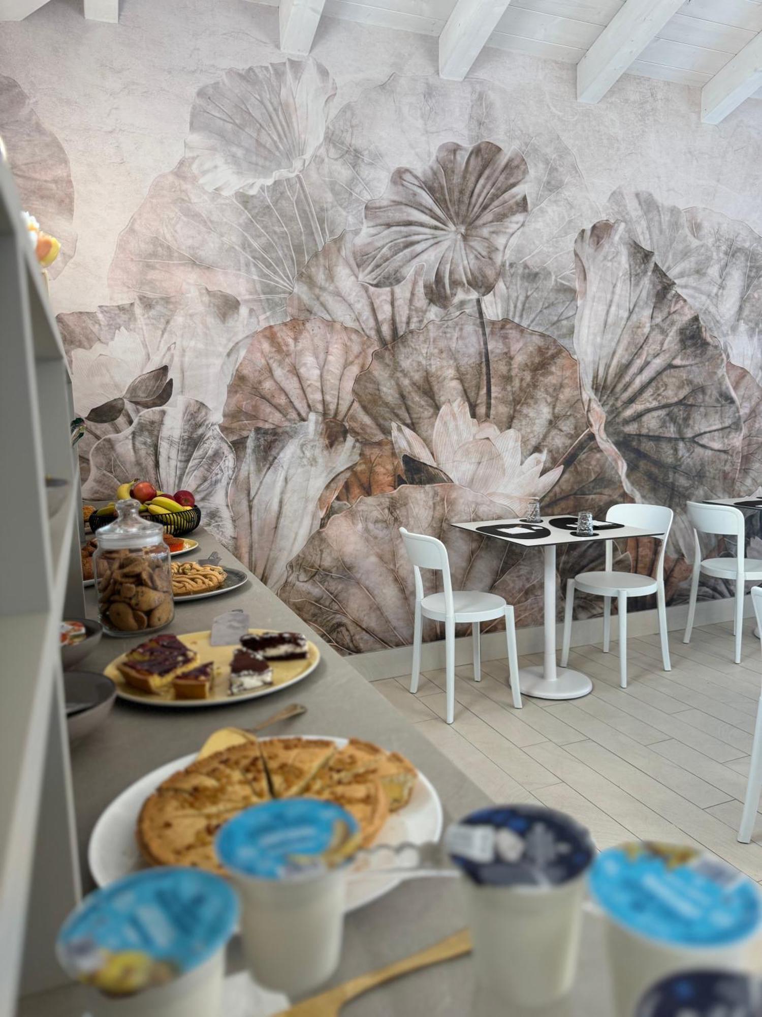 Hotel Villa Mary Санта-Мария-ди-Сала Экстерьер фото