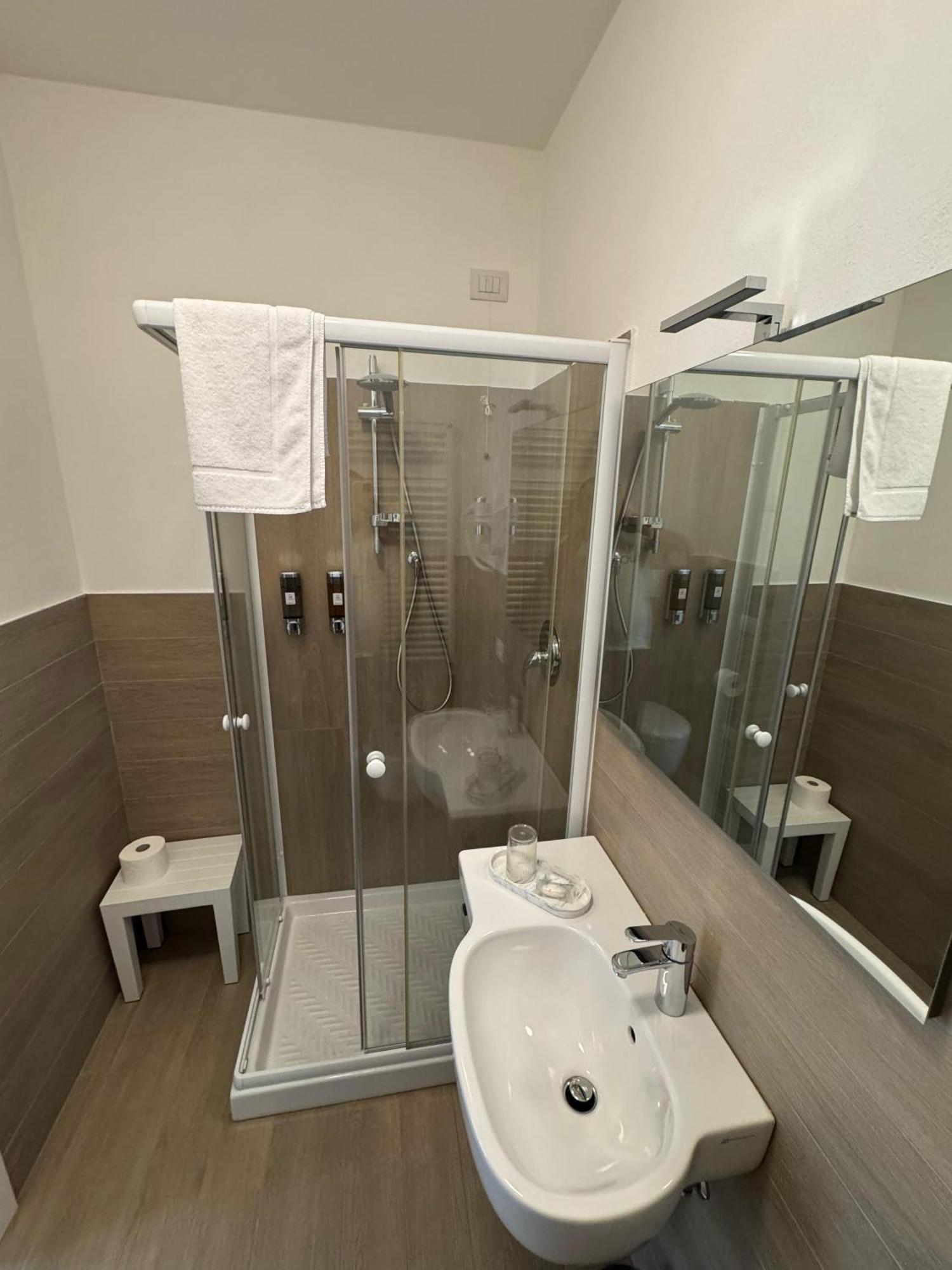 Hotel Villa Mary Санта-Мария-ди-Сала Экстерьер фото