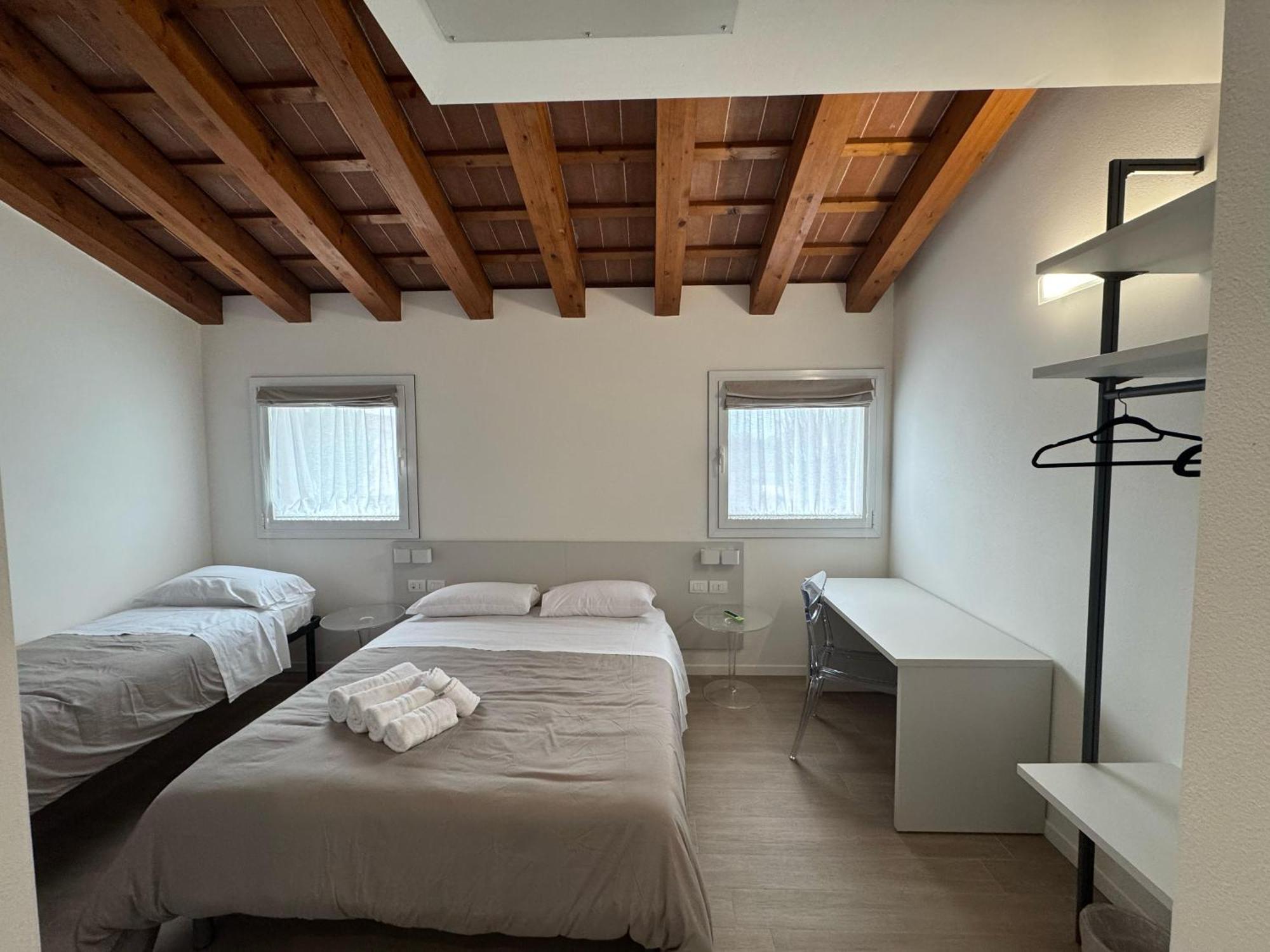 Hotel Villa Mary Санта-Мария-ди-Сала Экстерьер фото